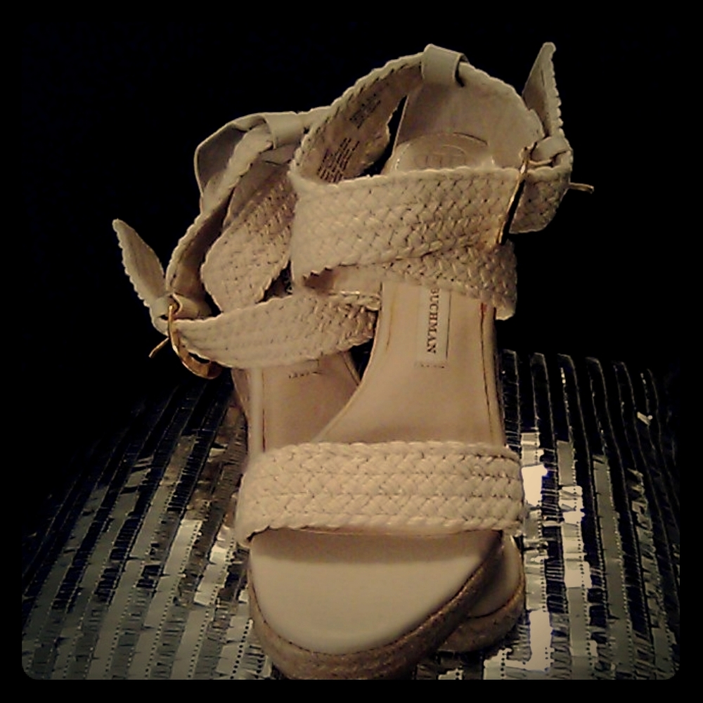 Dana Buchman Ivory Weaved Wedges